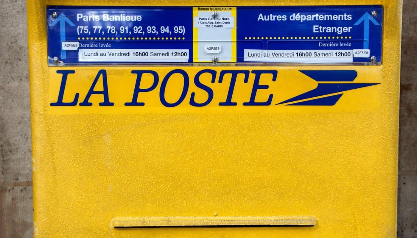 La Poste forme et recrute en alternance dans le domaine de la logistique